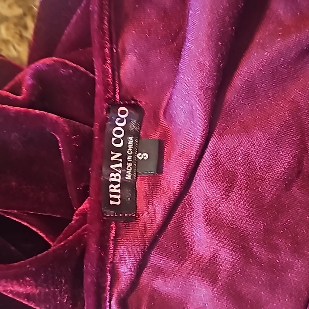 Dress - Picture 6 of 6
